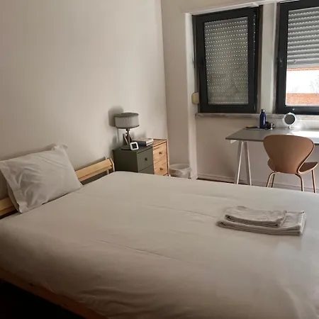 Residencia Do Bairro منزل للإقامة